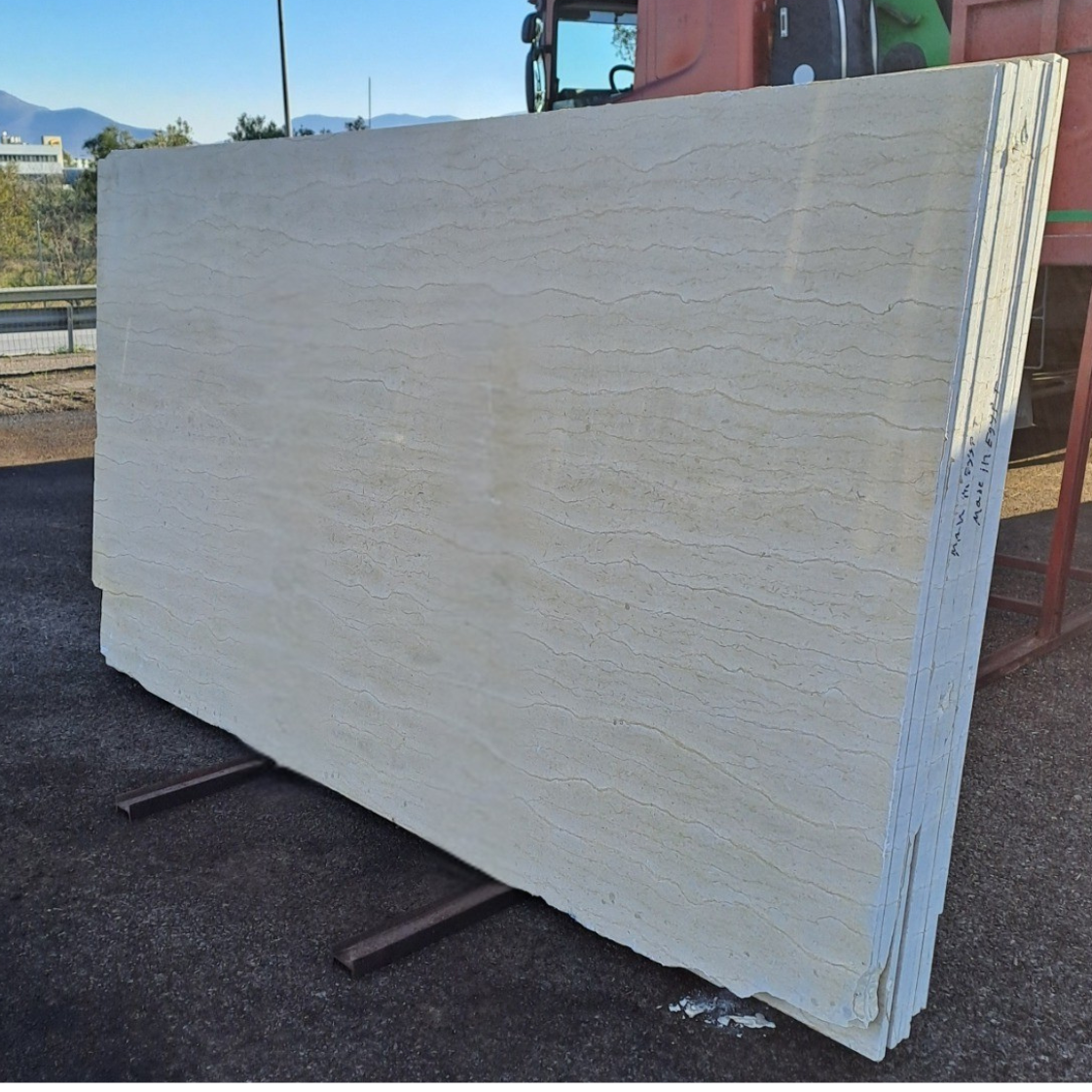 Sunny Silvia Marble Pattern